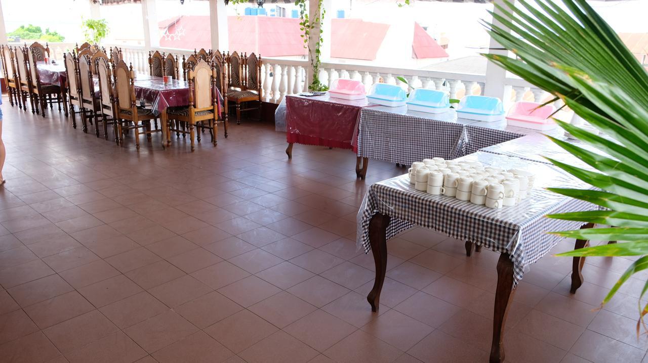 Hotel Shangani 3*