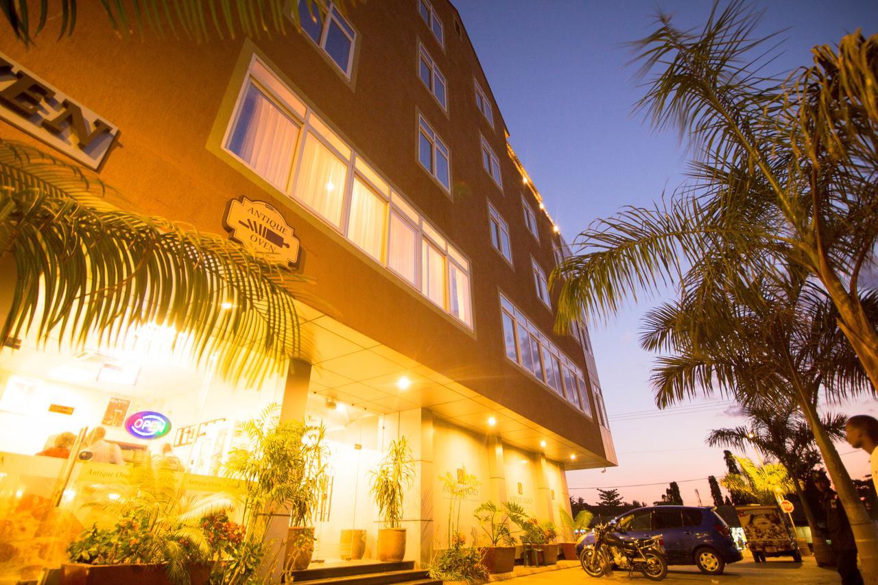 Antique Legacy Hotel 3*