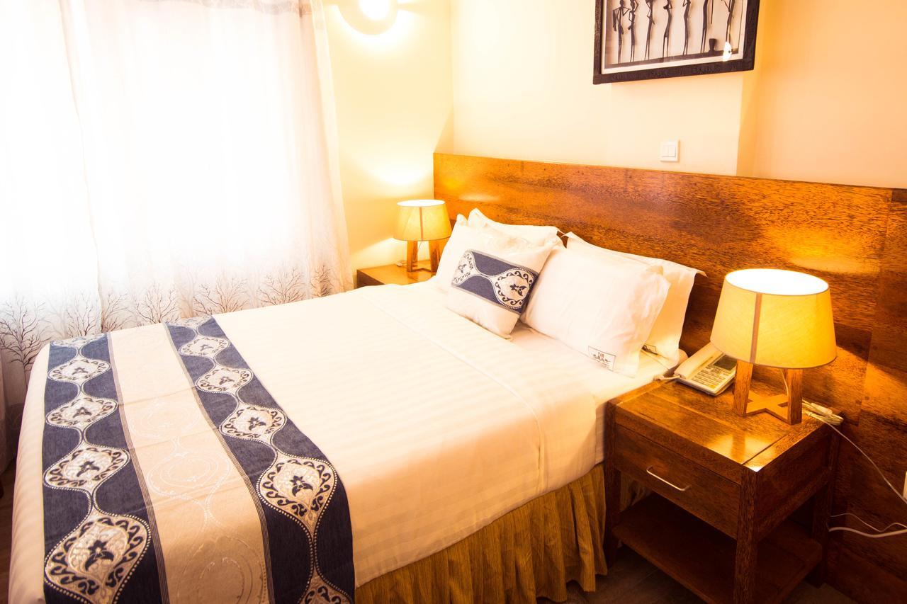 Antique Legacy Hotel 3*