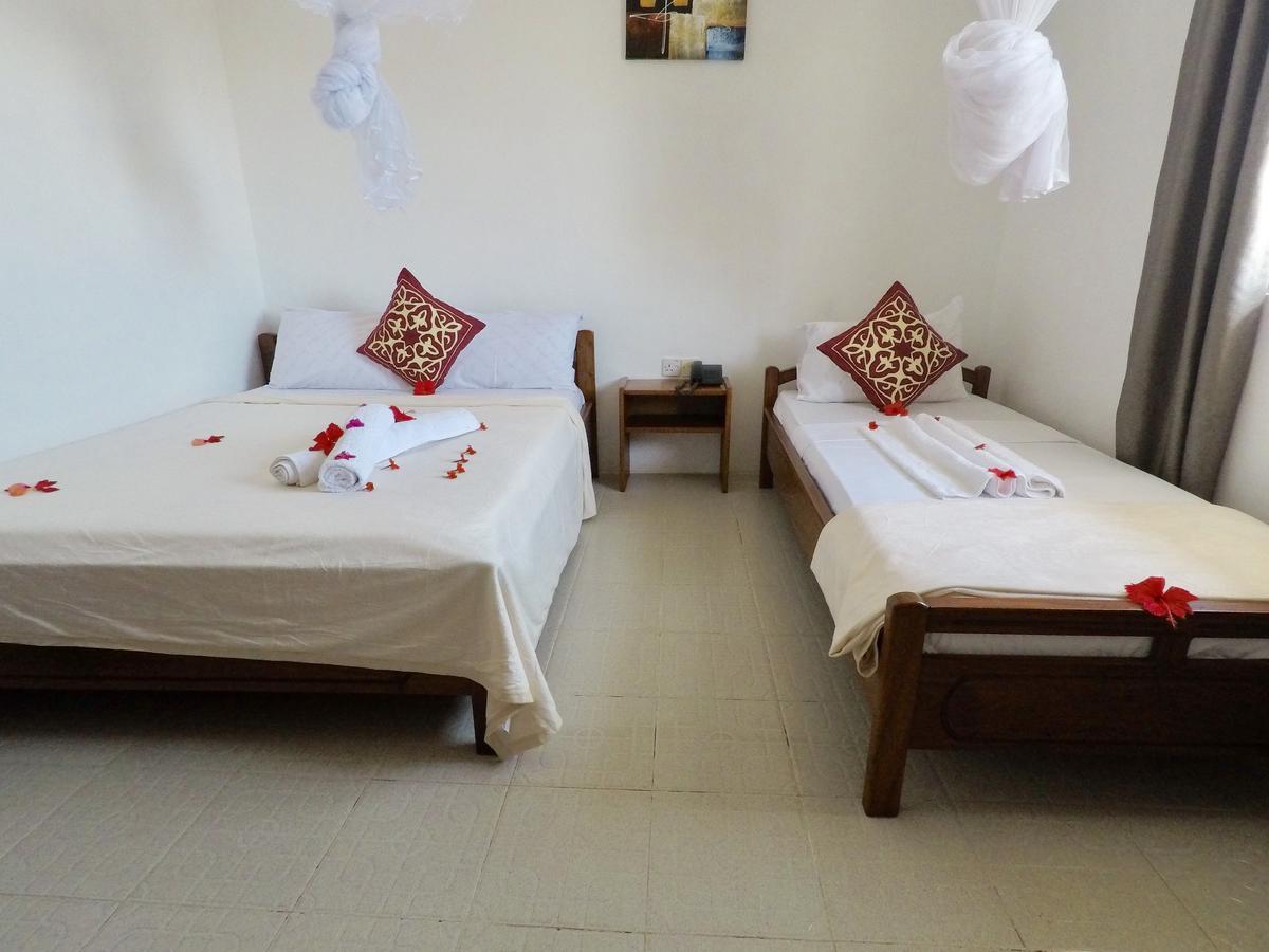 Hotel Shangani 3*