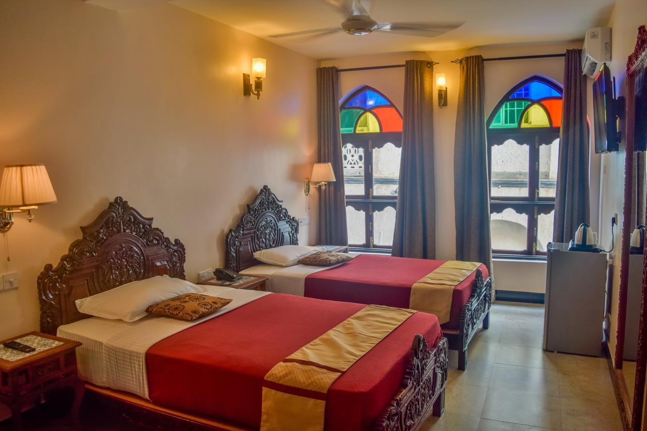 Hotel Tembo House 4*