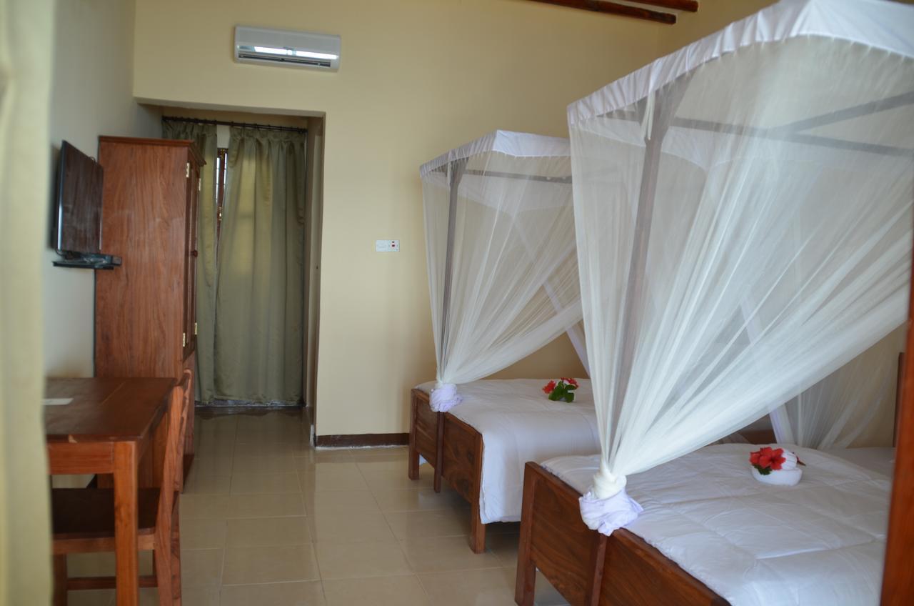 Sea View 3*