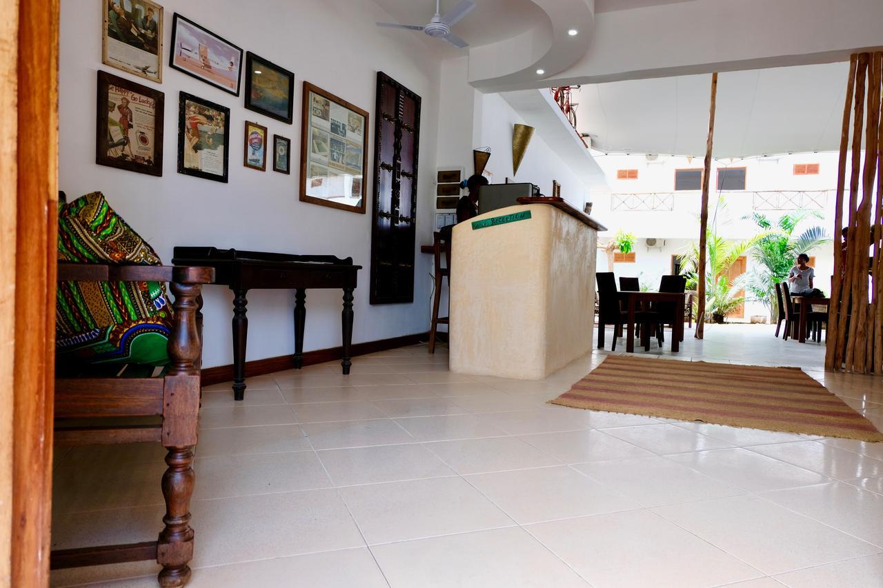 27 Cafe Airport 3* Zanzibar
