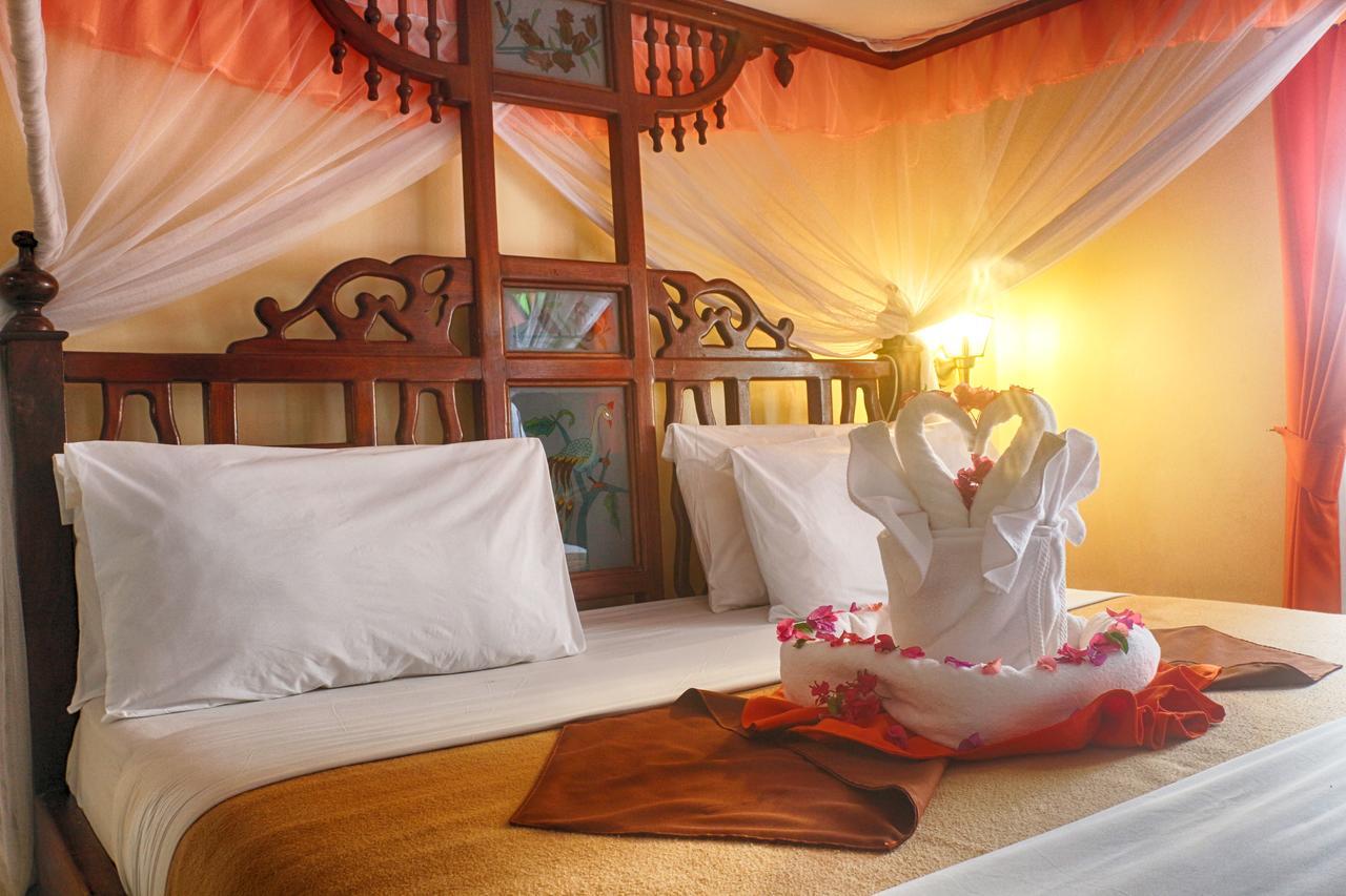 Hotel Tausi Palace 4*