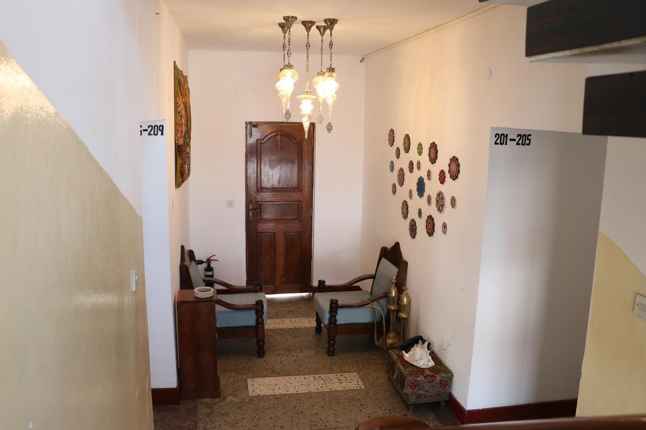 Shangani 3*