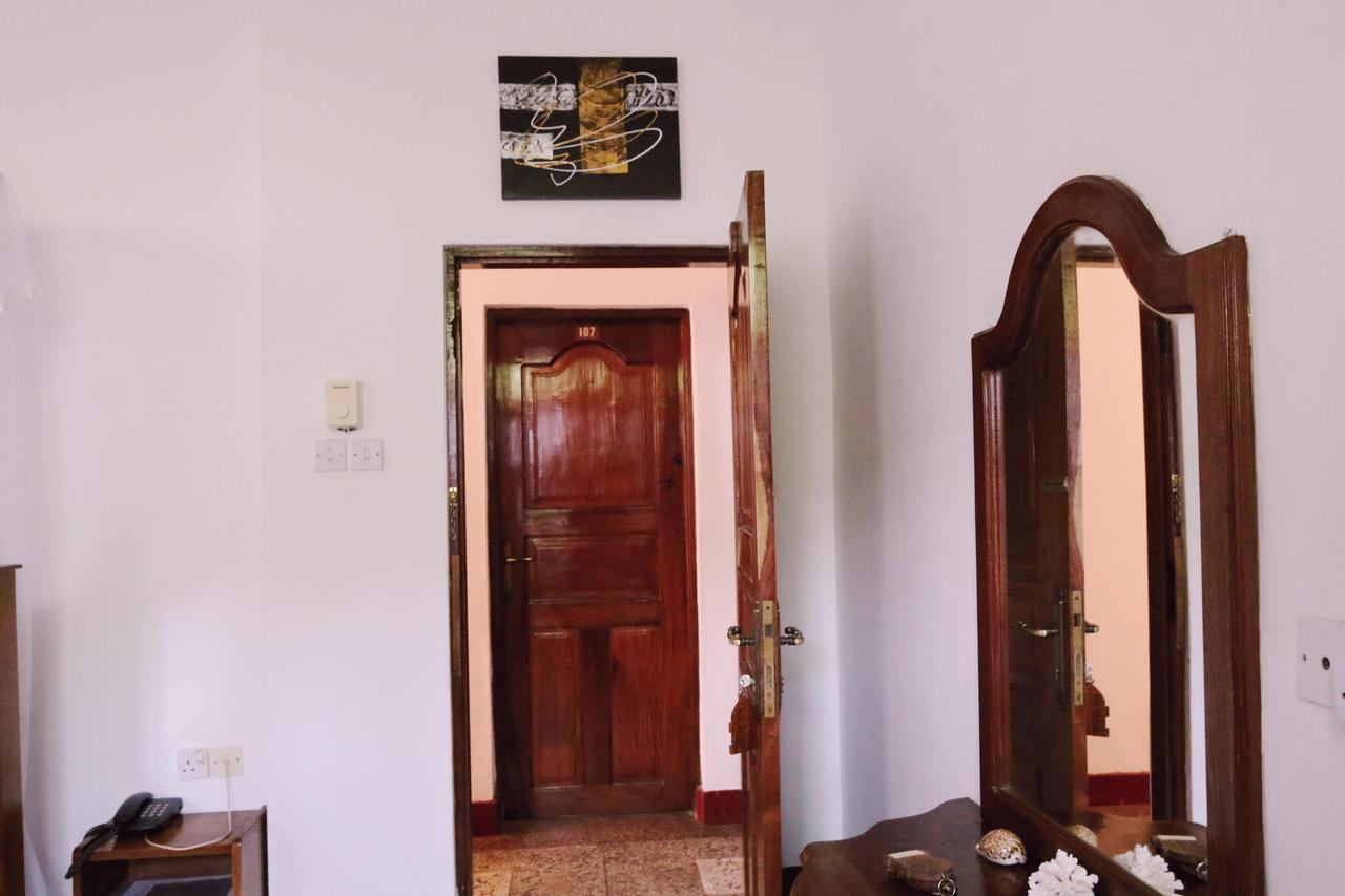 Shangani Hotel
