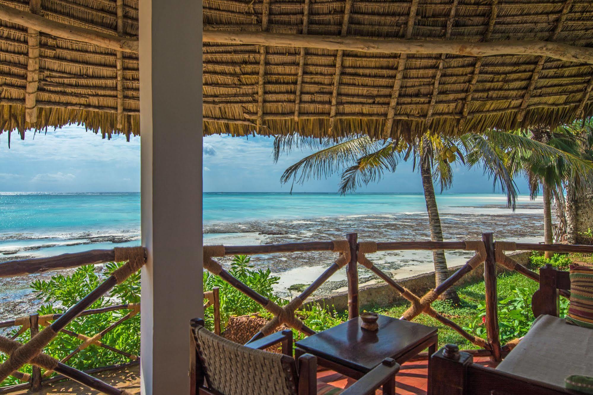Ras Beach Hotel