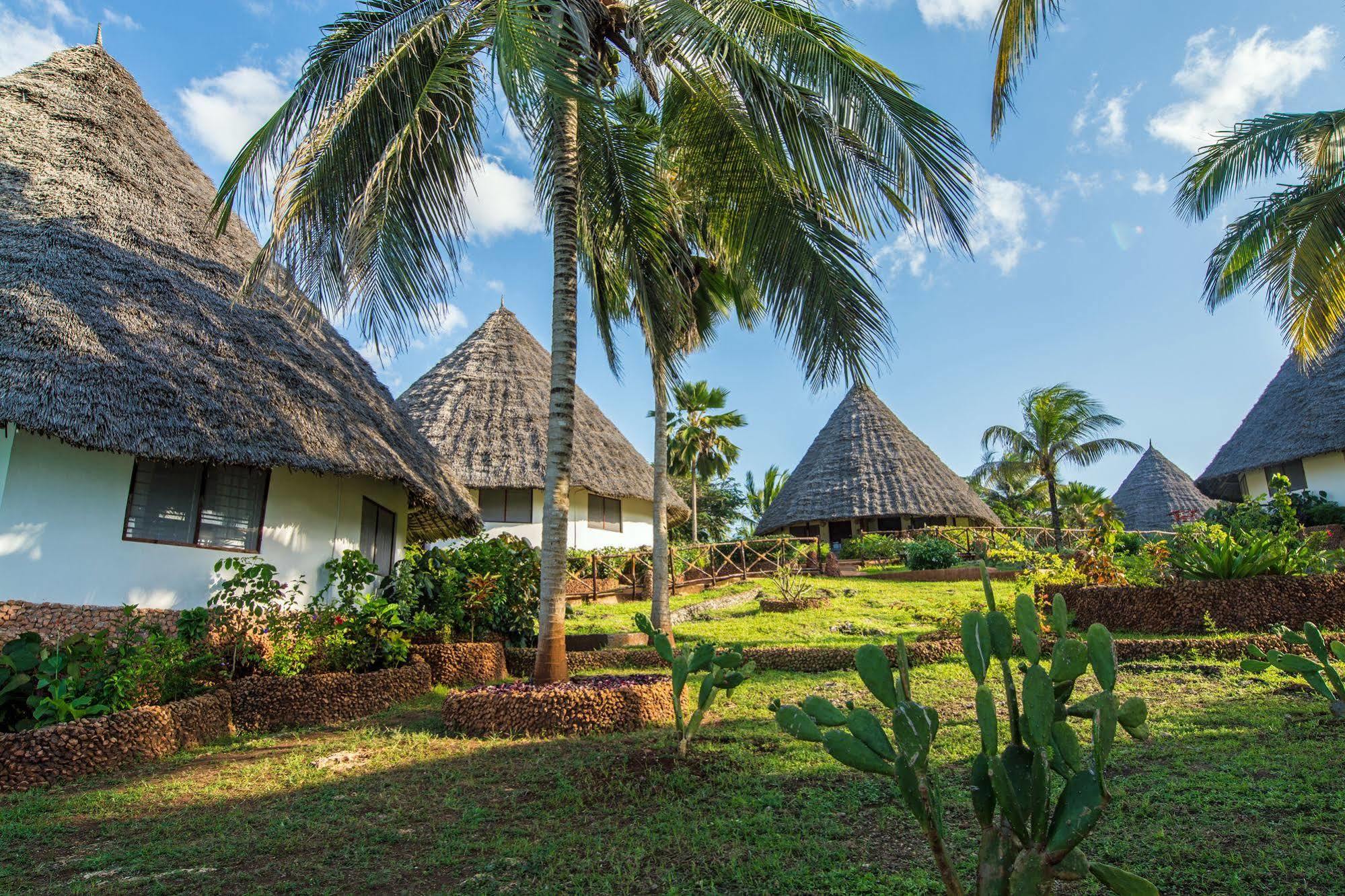 Hotel Ras Beach 4*