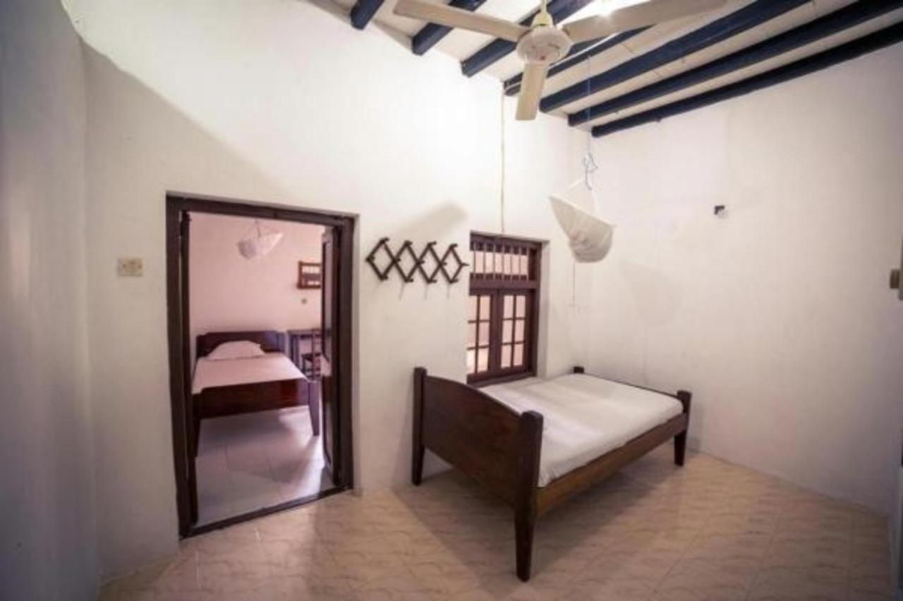 Karibu Inn
