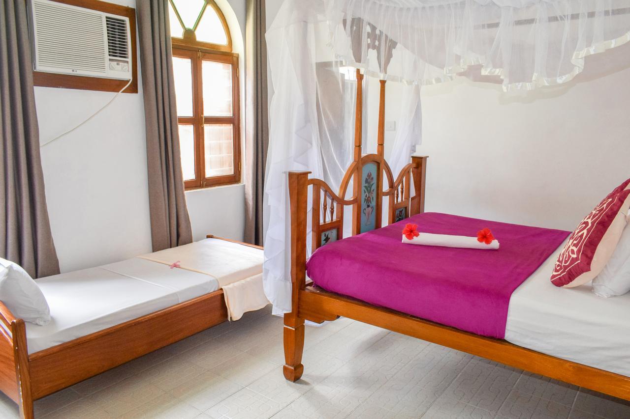 Shangani Hotel