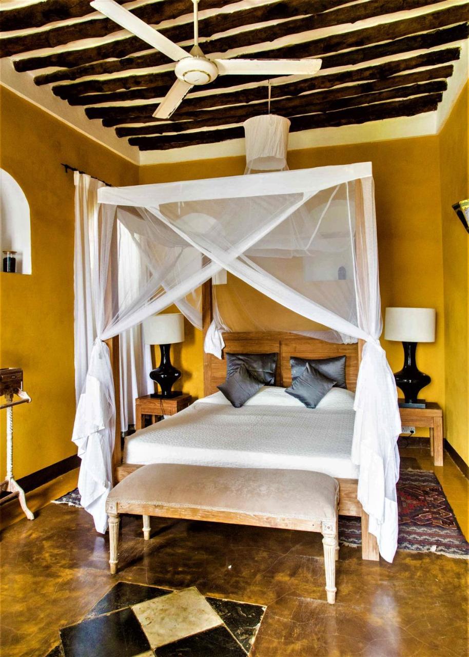 Kholle House Inn 3*