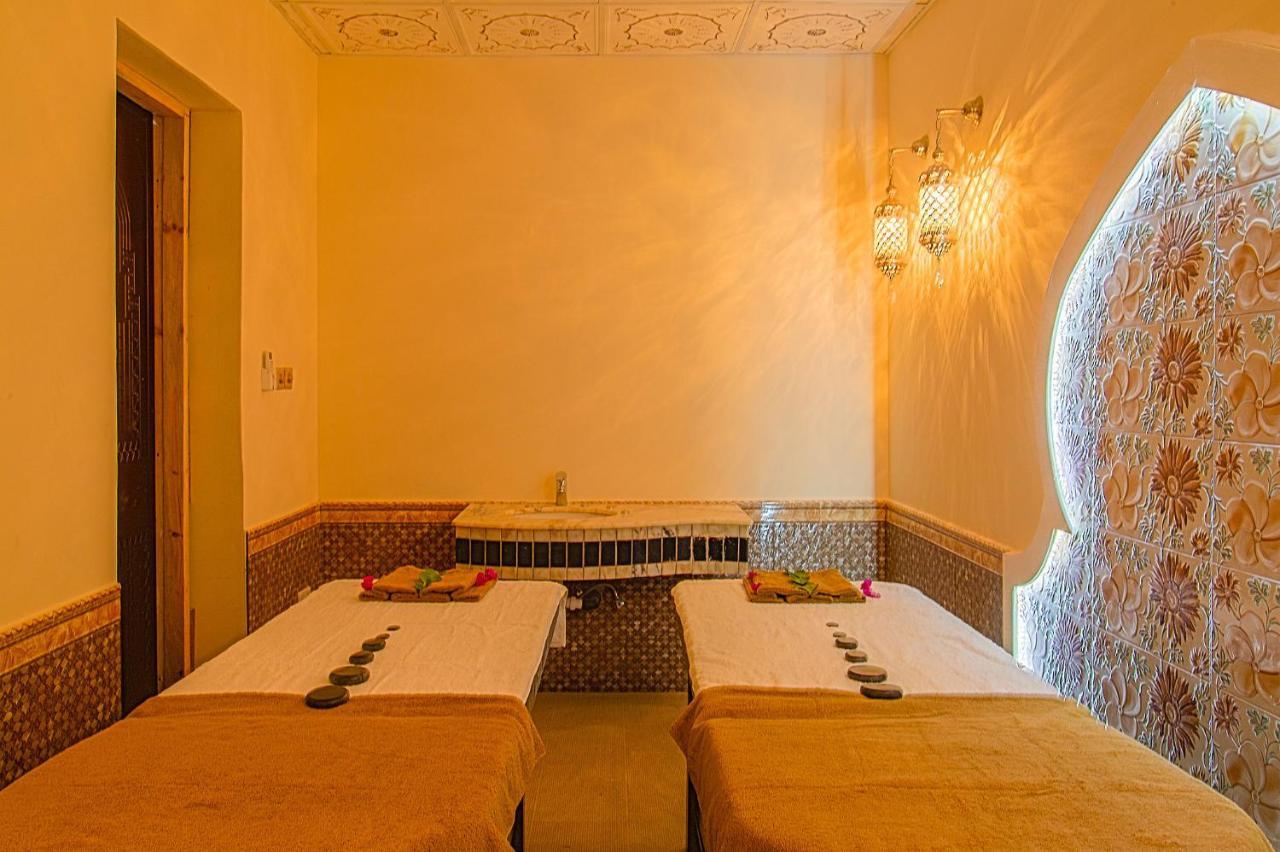 Madinat Al Bahr Business & 5*