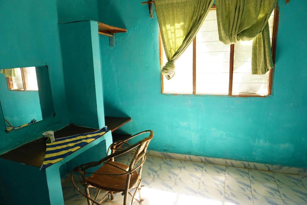Guest house Amira's Roomz