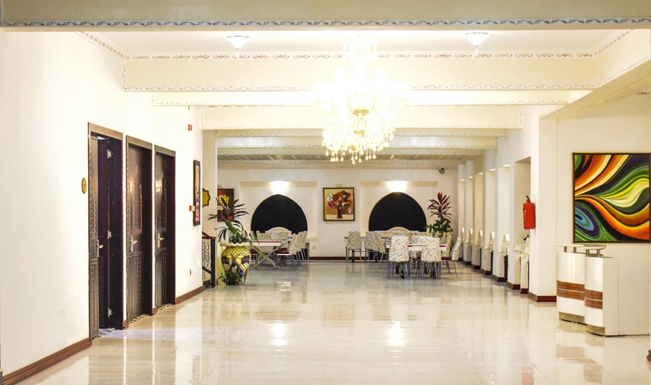 Madinat Al Bahr Business & 5*