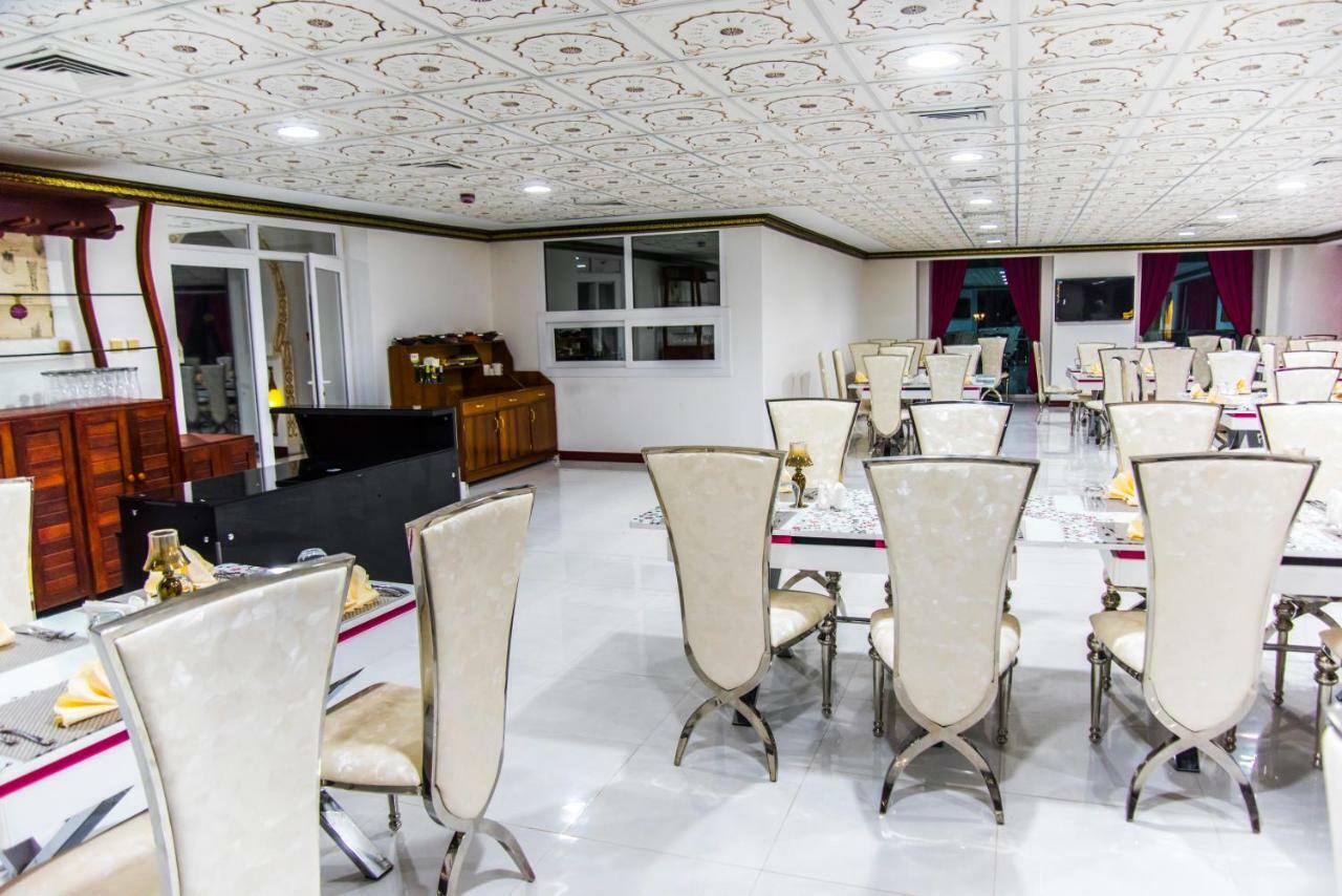 Madinat Al Bahr Business & Zanzibar