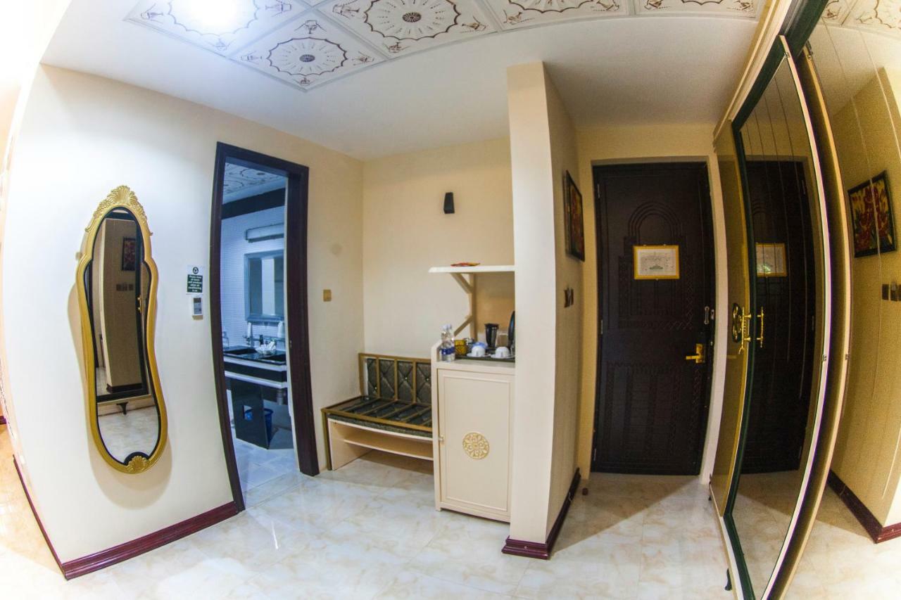 Madinat Al Bahr Business & Zanzibar