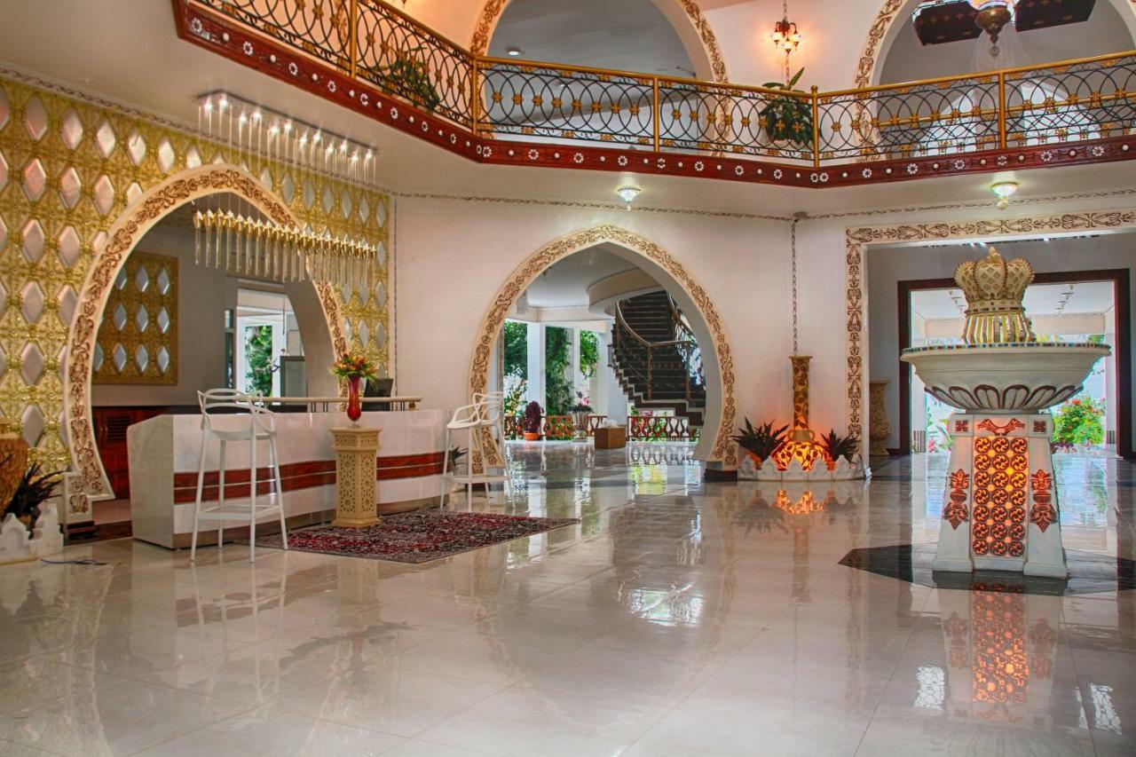 Madinat Al Bahr Business & Zanzibar