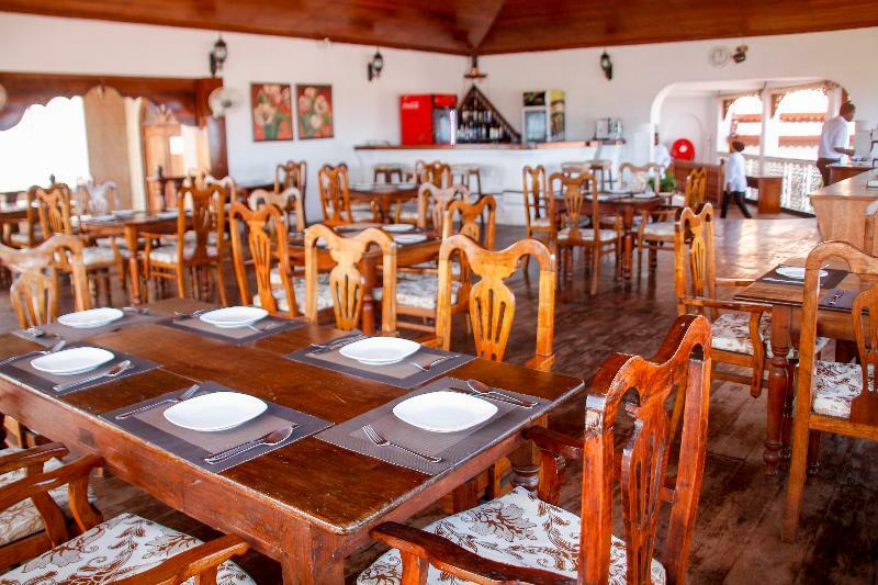 Tausi Palace Hotel Zanzibar