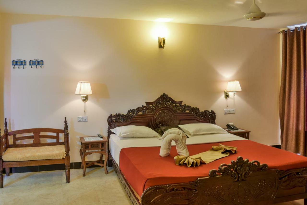 Hotel Tembo Palace