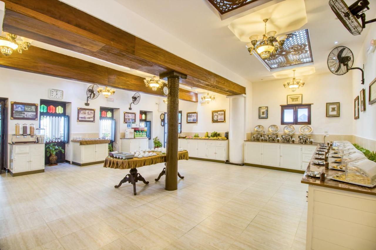 Hotel Tembo House 4*