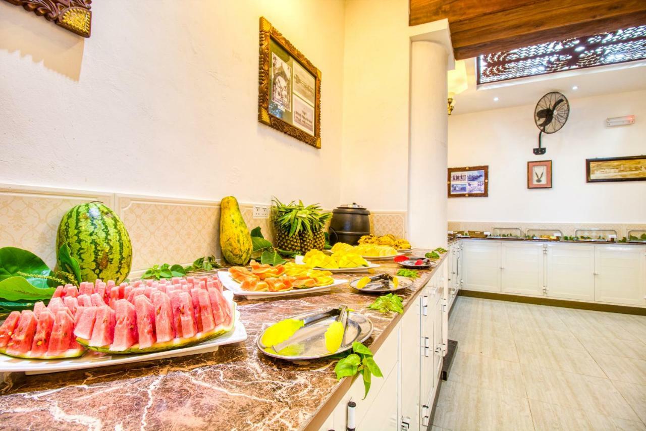 Tembo House 4*