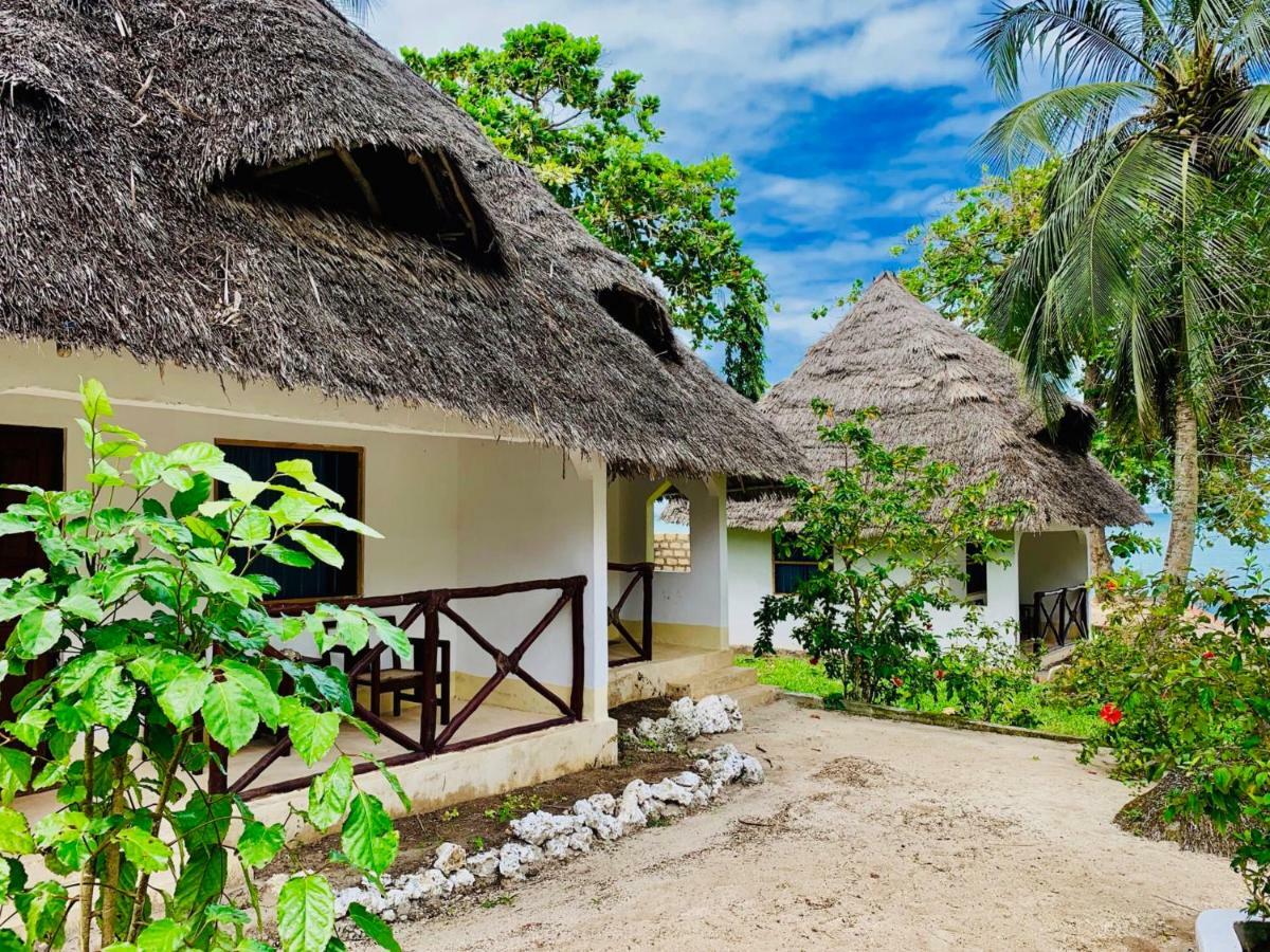 Menai Bay Unguja Ukuu