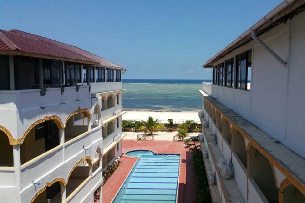 Hotel Mandhari Matemwe 4*