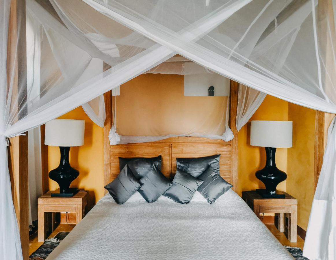 Kholle House Inn