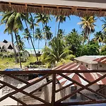 Moyo House