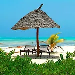 Hakuna Majiwe Beach Resort