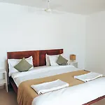 Dhow Inn Boutique Hotel