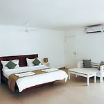 Dhow Inn Boutique Hotel