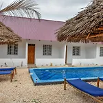 Vinney\'S Lodge