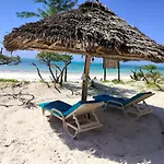 Kilimani Kwetu Beach Hotel