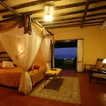Hotel Karafuu Beach Resort