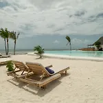 Zanbluu Beach Hotel