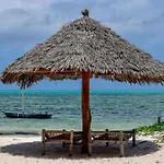 Blue Earth Beach Bungalow