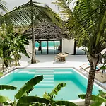 Blue Moon Resort