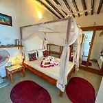 The African Paradise Beach Hotel