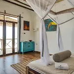 Cinnamon Hotel