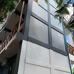 Panopano House