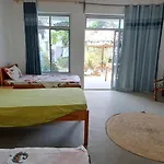 Karibu House