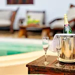 Kibanda Natural Kendwa Villa