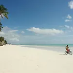 Sultan Sands Island Resort & Spa