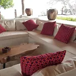 Jua Retreat