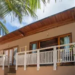 Coral Rocks Hotel & Restaurant