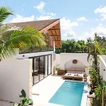 Paje Emerald Escapes