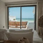 Villa Julia - Luxury Ocean Views In Zanzibar