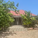 Makame Garden House
