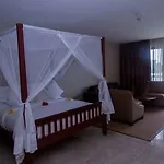 Ngalawa Hotel & Resort